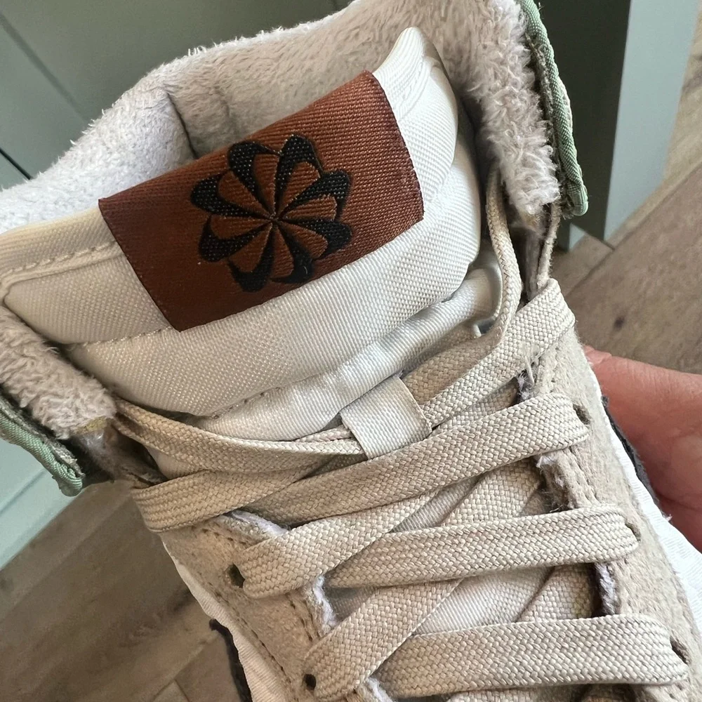 Womens Nike Dunk High LX Next Nature "Toasty" - Picture 5 of 16